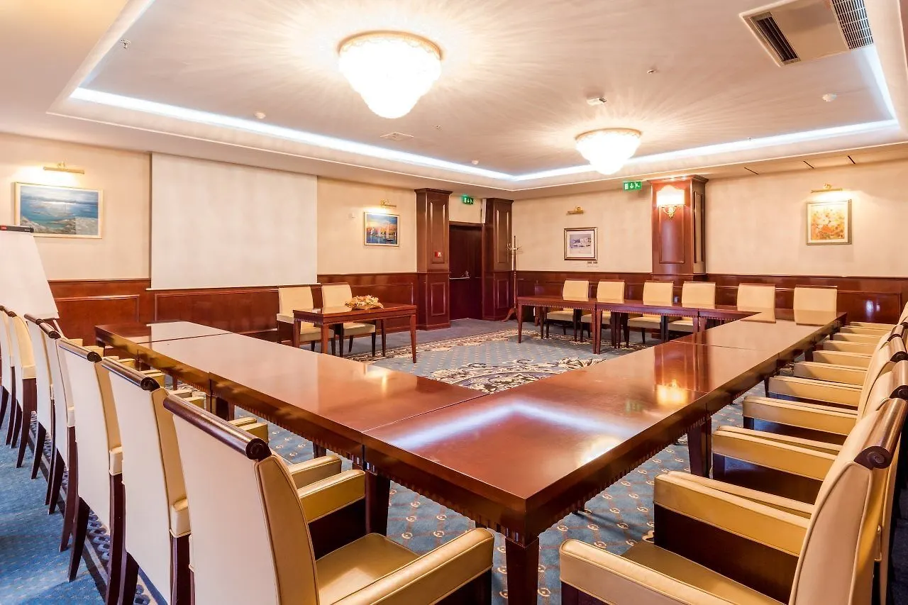 Palazzo President Hotel Split 5*,
