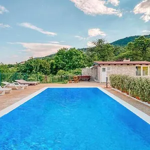  Appartement Nika With Swimming Pool And Beautiful Sea View Croatie