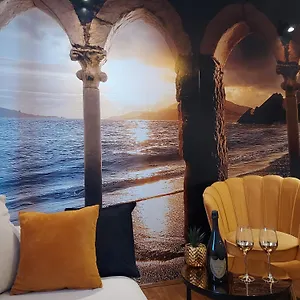 Luxury Oasis Apartment