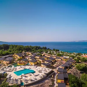 resort-krk-premium-camping.primorje-gorskikotar.com/