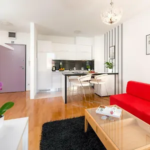 City Center Good Life Apartment